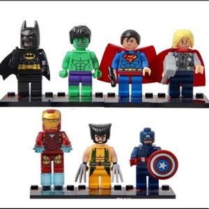 Superheroes Minifigures 7 pc set. Avengers-Superman-Batman-Wolverine
